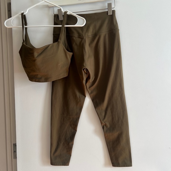 Olive Sage Collection set - Picture 5 of 7